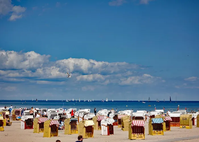 Wind Und Meer, 3-zimmer Ecksuite In Der Maritim Residenz Travemuende *